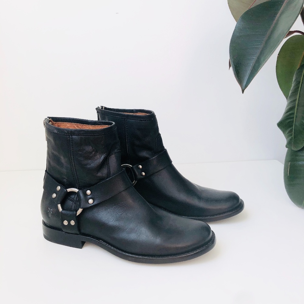 FRYE Phillip Harness Boot